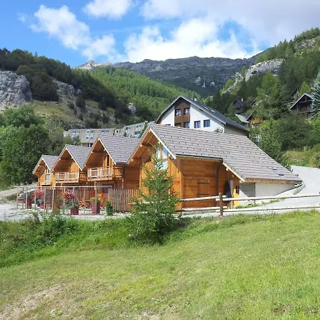 Chalet 6 Pers Avec Spa, Terrasse Plein Sud A Saint-Michel-De-Chaillol - Fr-1-393-22 Exterior photo