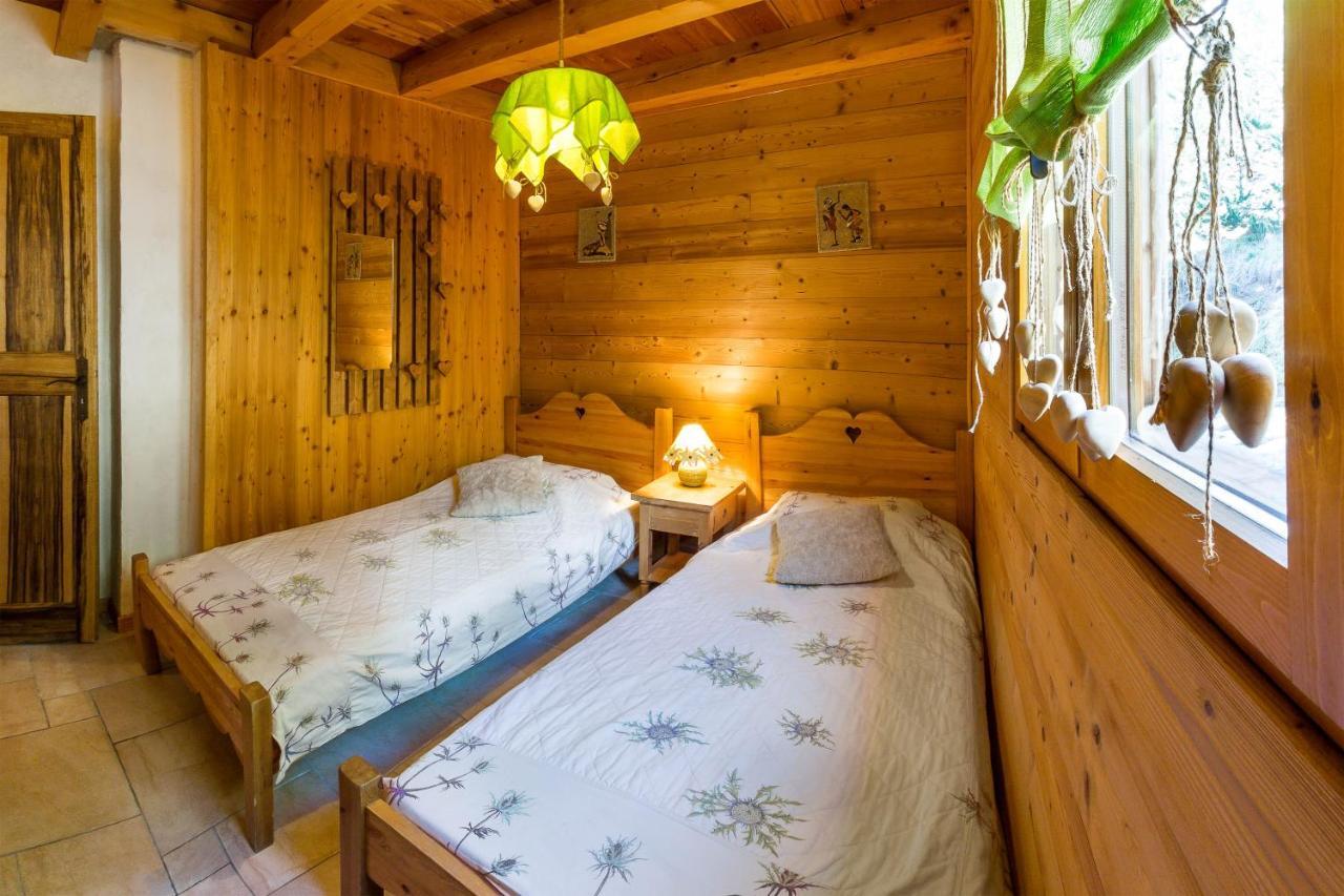 Chalet 6 Pers Avec Spa, Terrasse Plein Sud A - Fr-1-393-22